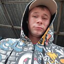 Максим, 24 года