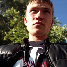 Фотография мужчины Семен, 20 лет из г. Москва