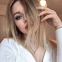 Полина, 25 лет