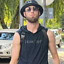 Амир, 26 лет
