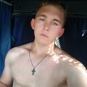 Юра, 20 лет