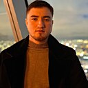 Максим, 23 года