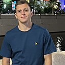 Макс, 24 года