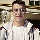 Фарид, 24 года