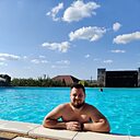 Артем, 33 года