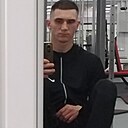 Артём, 24 года