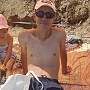 Vake, 44 года