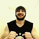 Sh, 33 года