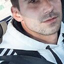 Толик, 32 года