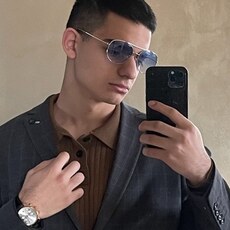 Фотография мужчины Алик, 23 года из г. Канск