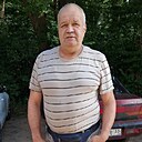 Михаил, 61 год
