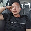 Саша, 32 года