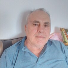 Фотография мужчины Виктор, 63 года из г. Барнаул