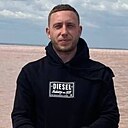 Артём, 32 года