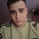 Роман, 25 лет