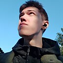 Макс, 24 года