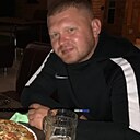 Макс, 33 года