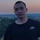 Максим, 21 год