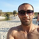 Ака, 37 лет