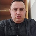 Varo, 34 года