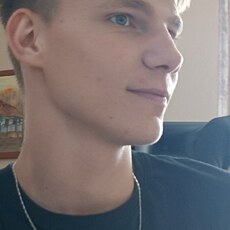 Фотография мужчины Radu, 19 лет из г. Zalău