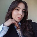 Риана, 22 года