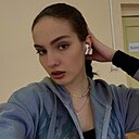 Полина, 22 года