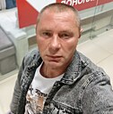 Роман, 43 года