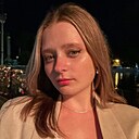 Анастасия, 18 лет