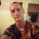 Максим, 33 года