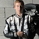 Михаил, 18 лет