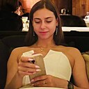Элла, 23 года