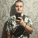 Артём, 22 года