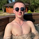 Андрій, 19 лет