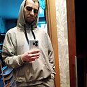 Артем, 27 лет