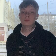Фотография мужчины Данил, 18 лет из г. Киров