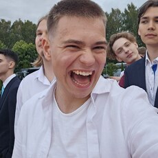 Фотография мужчины Даня, 18 лет из г. Санкт-Петербург