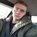 Артём, 22 года