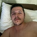 Илья, 33 года
