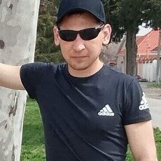 Фотография мужчины Денис, 32 года из г. Полтавская