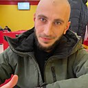 Imans, 31 год