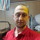 Роман, 33 года