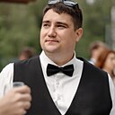 Антон, 32 года