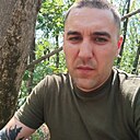 Парень, 32 года