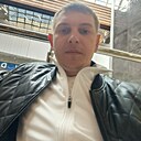 Роман, 32 года