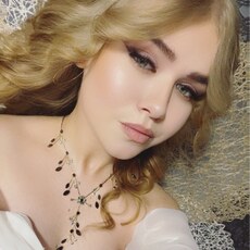 Фотография девушки Алина, 19 лет из г. Новоалтайск