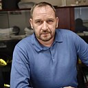 Максим, 44 года