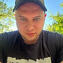 Максим, 32 года