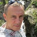 Allalone, 52 года