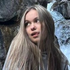 Фотография девушки Вероника, 18 лет из г. Иркутск